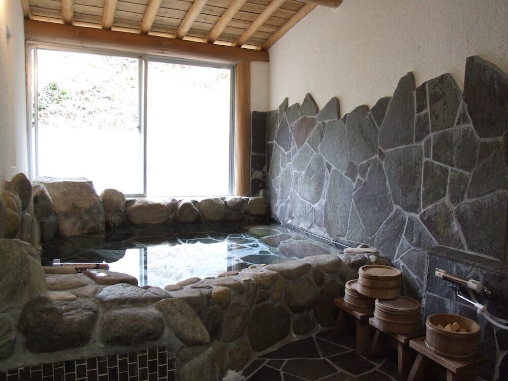 長門峡温泉・湯ノ瀬　※休業中により要問合せ