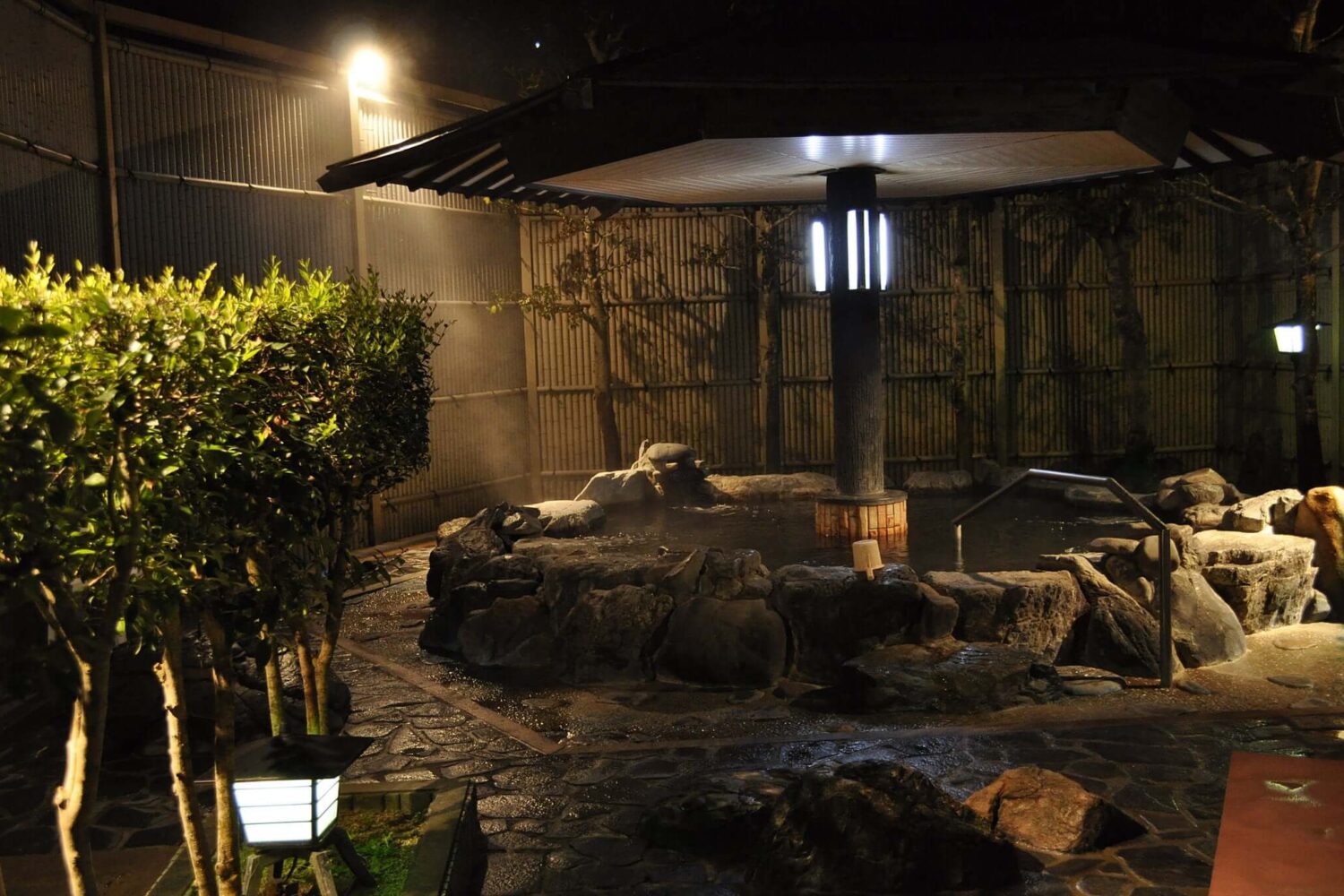 美都温泉・湯元館