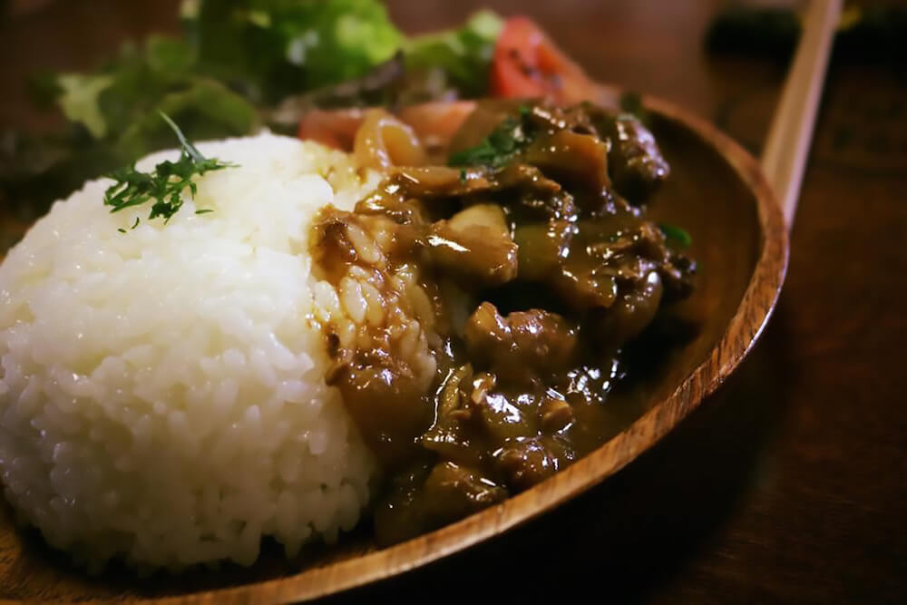 海のそばのカフェ blisspoint