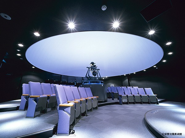 安野光雅美術館