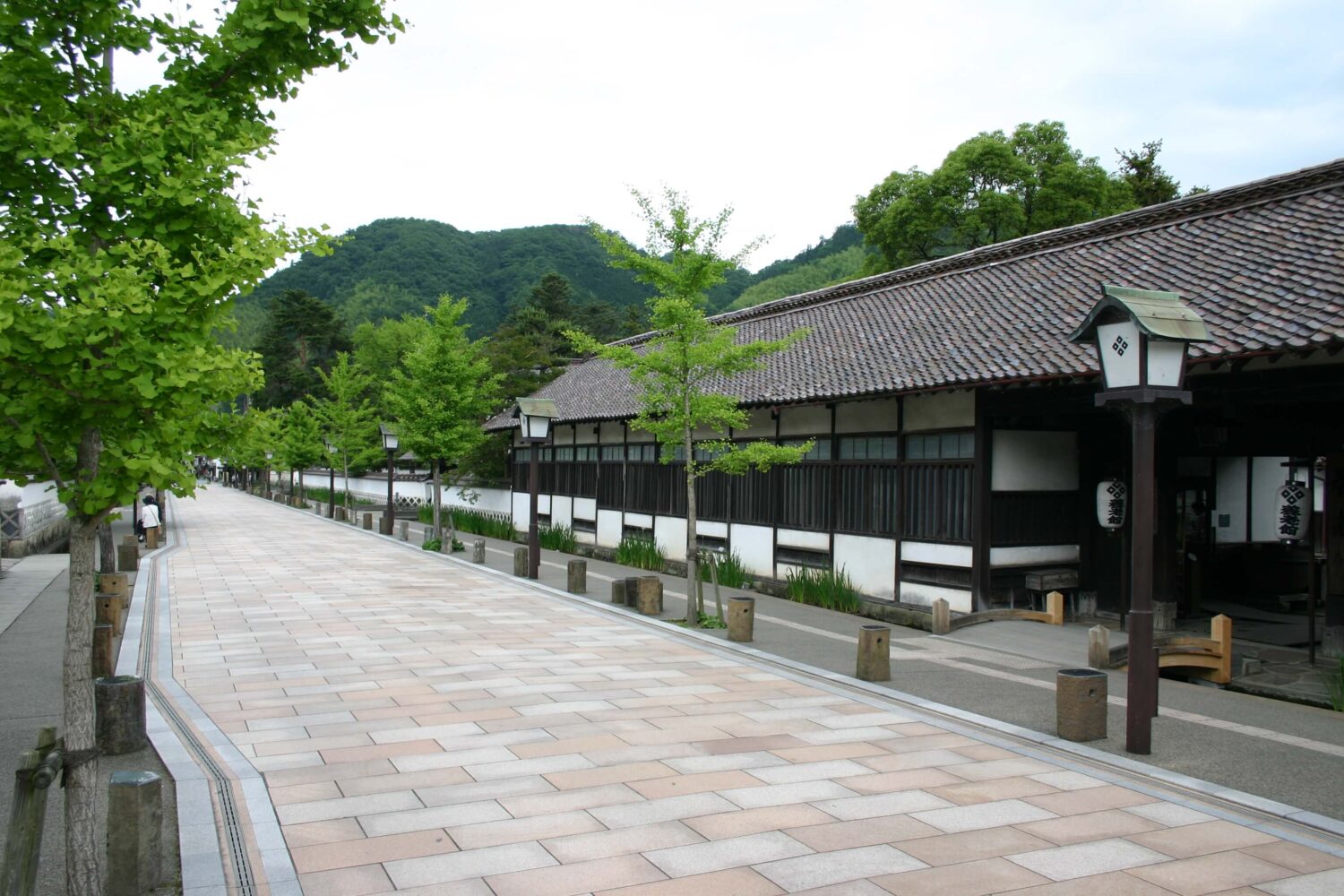殿町通り