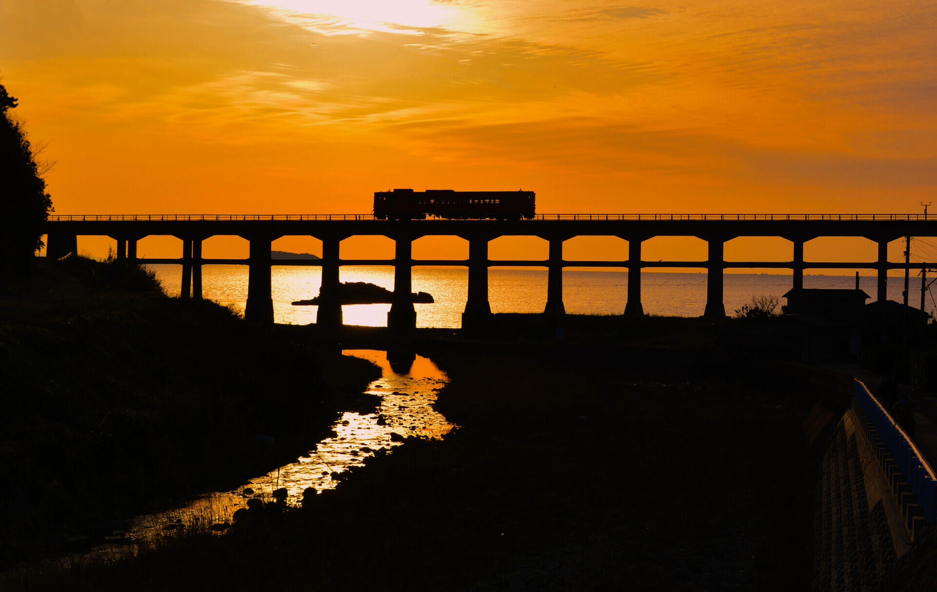 惣郷川橋梁（惣郷鉄橋）